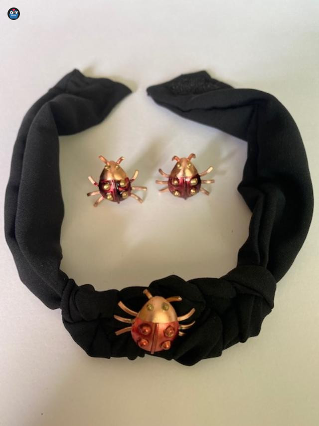 choker-necklace-the-love-bug-2084-2903-3_diybaazar62bd530c86ec6.jpg