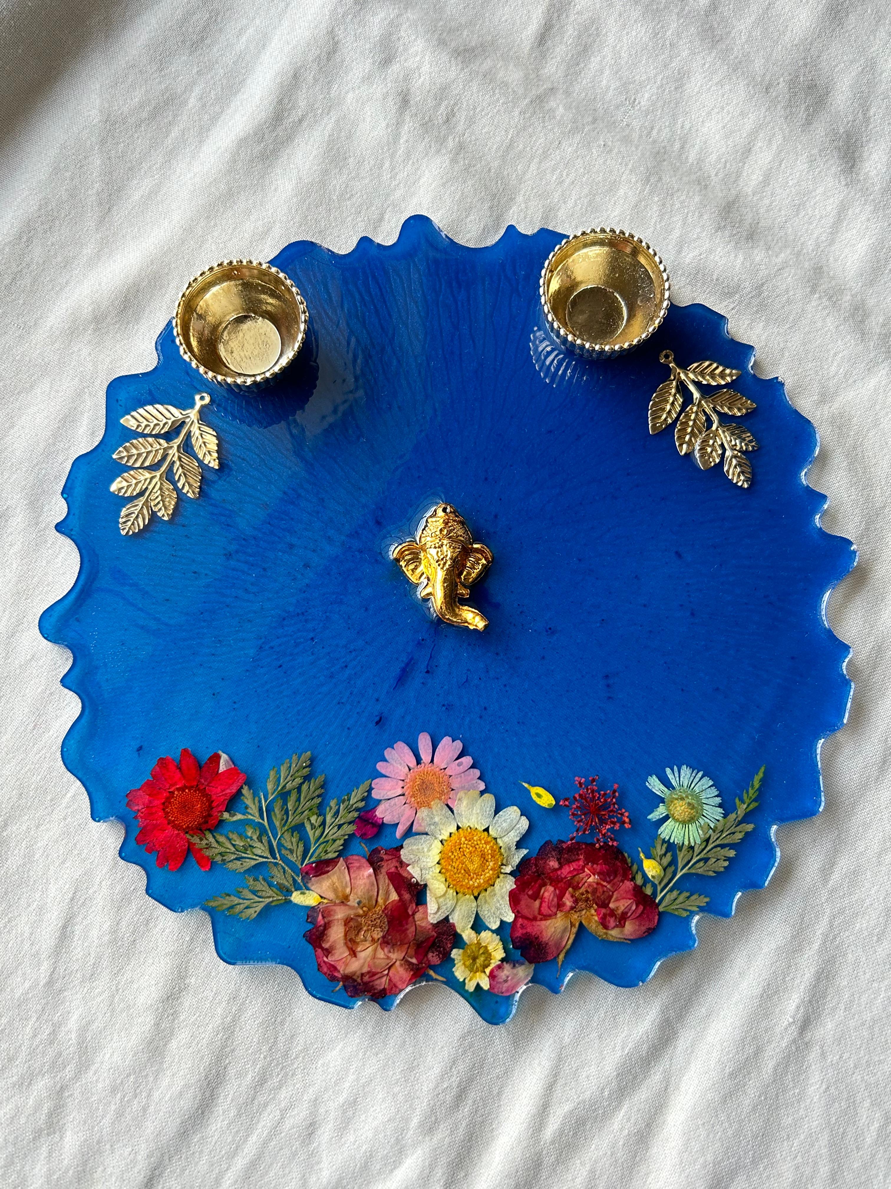 Decorative Pooja thali for Wedding, mandir, Home | Handmade Arti Thali | Resin Thali | Home Decor | Diwali Thali | Gift Item