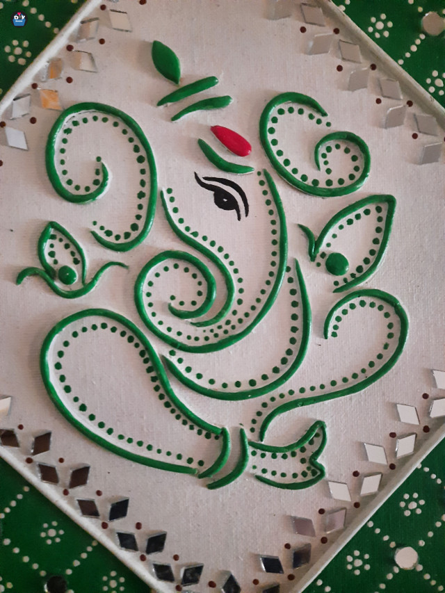 ganesha-in-lippan-art-3-0_1692536807.jpg