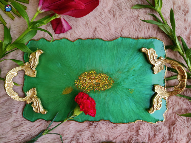 green-resin-tray-with-set-of-4-coasters-1756-2328-3_diybaazar61f90607dab59.jpg