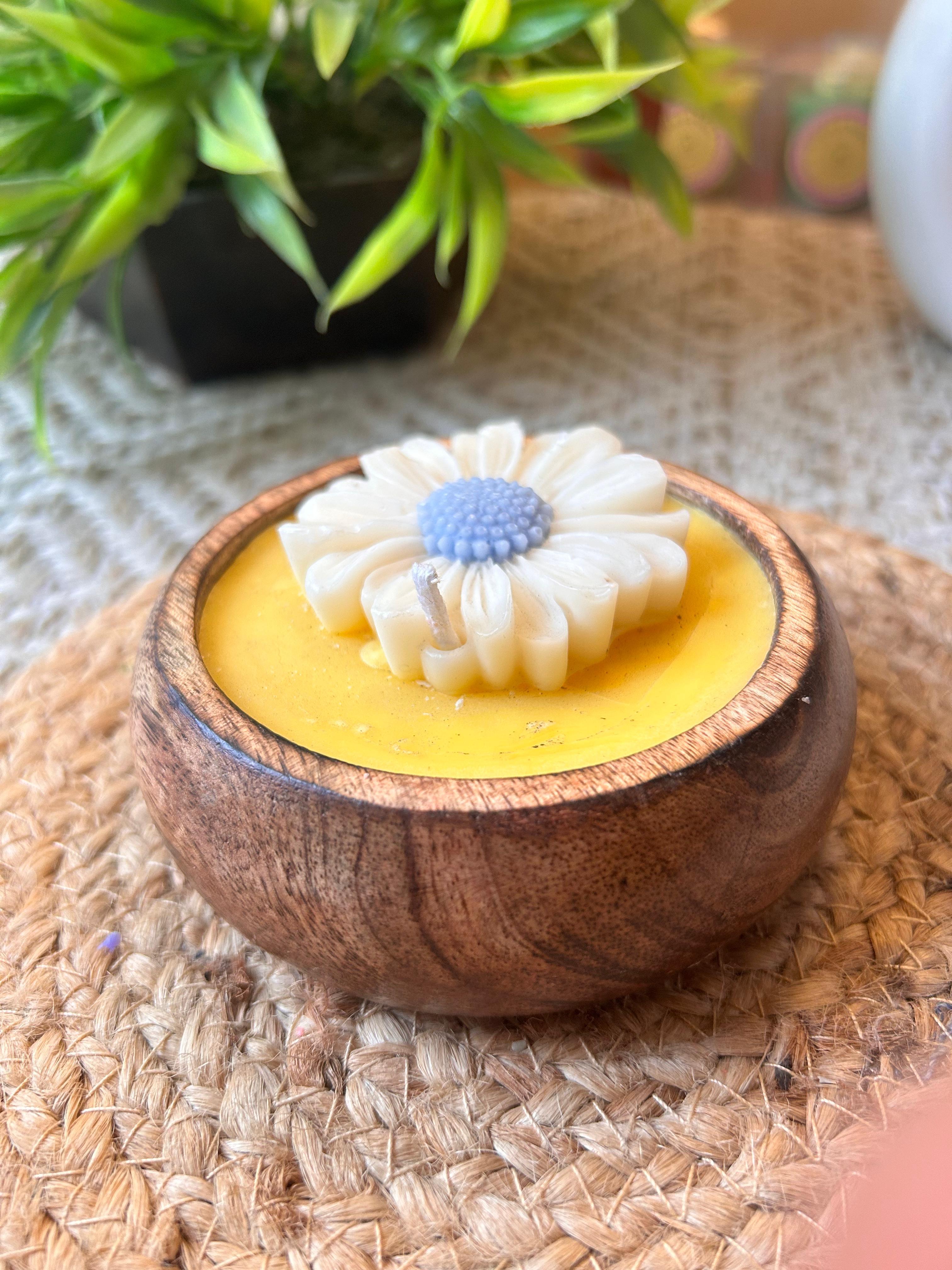 gulcasa-organic-soya-wax-scented-floral-design-wooden-round-shape-candle-up-to-60-hours-burn-time-ideal-for-celebration-wedding-home-decor-gifting-2-2_1737129566.jpg