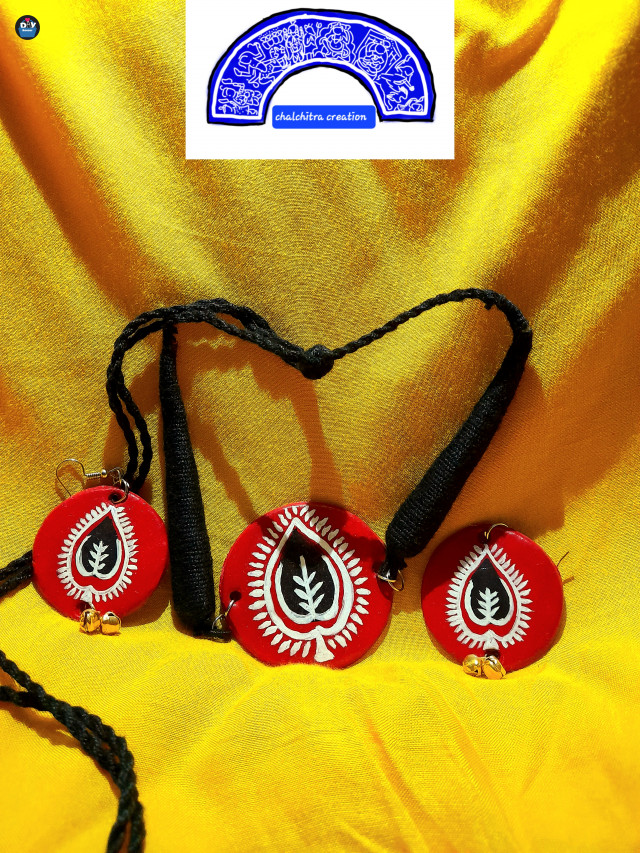 Hand painted clay choker and earrings set