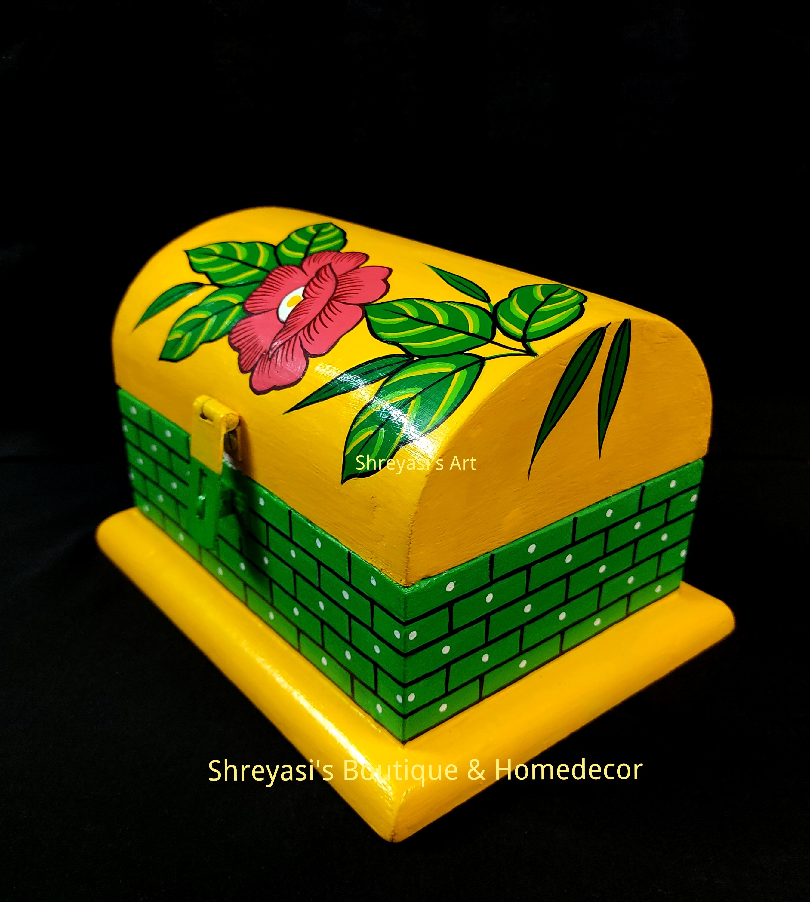 hand-painted-wooden-traditional-trunk-shape-jewellerystorage-box-2-2_1714323160.jpg