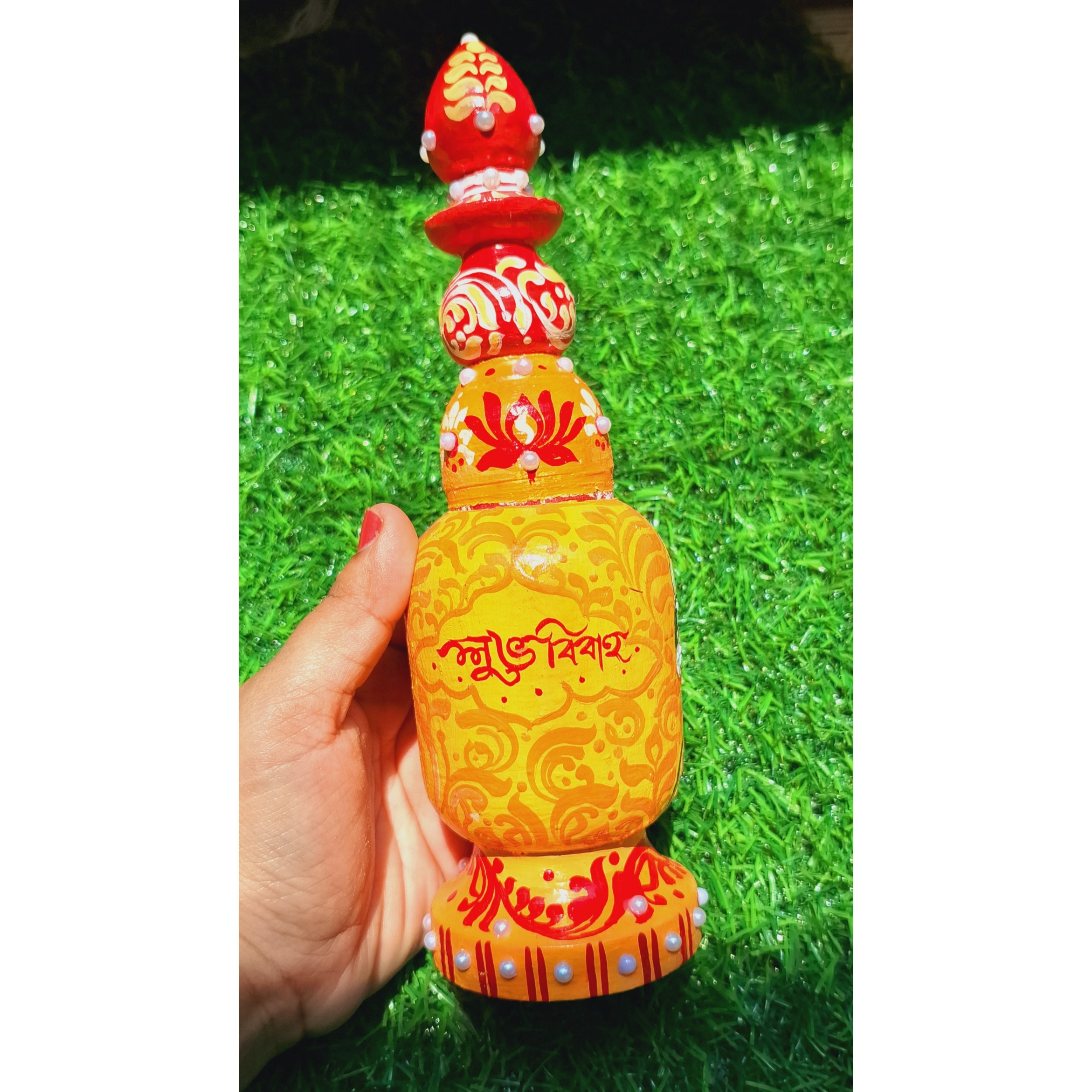 hand-painted-yellow-colour-bor-bou-gachkouto-design-2-0_1747718466.jpg