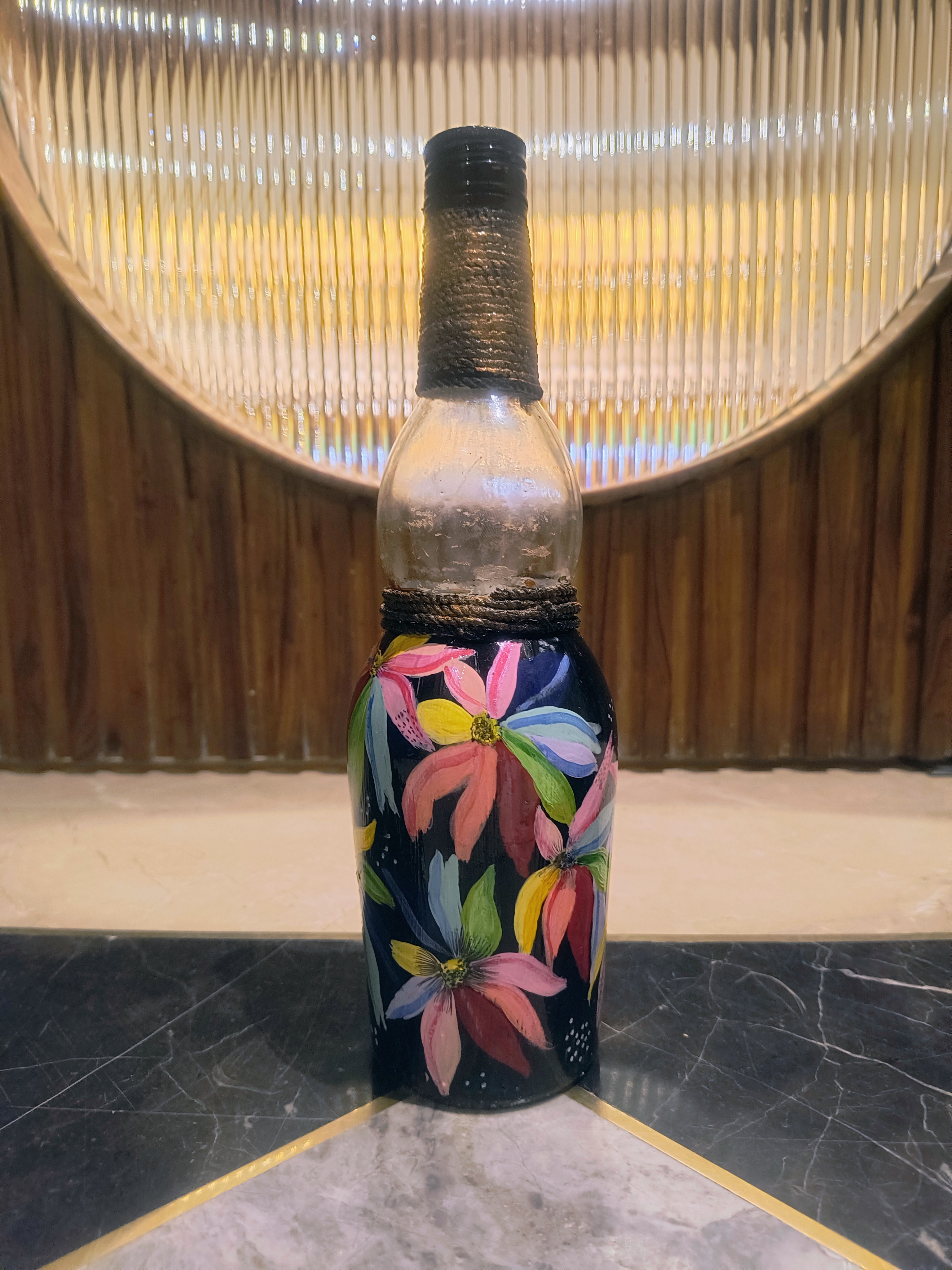 handcrafted-floral-design-bottle-art-2-1_1716716011.jpg