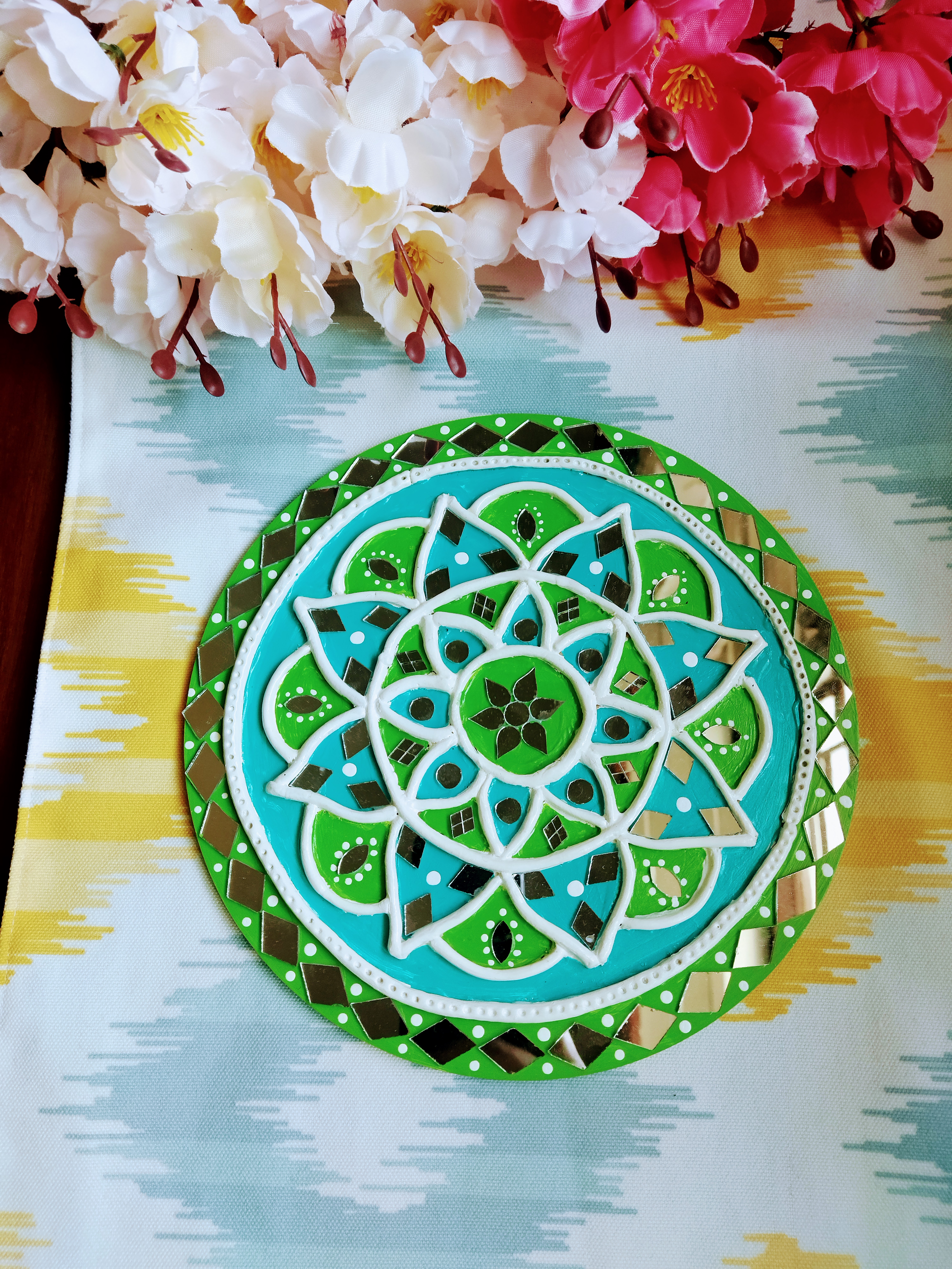 Handcrafted Lippan Art Wall Hanging: Blue Green