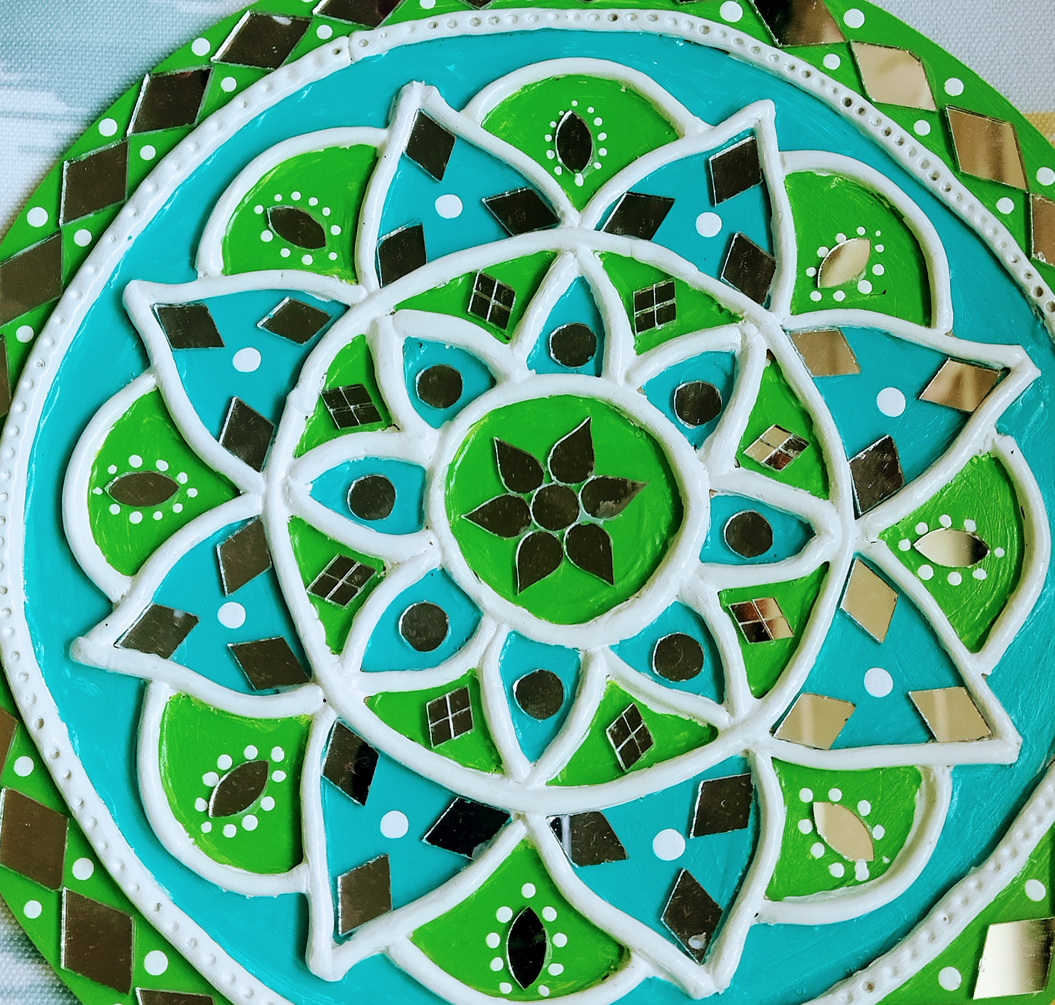handcrafted-lippan-art-wall-hanging-3-1_1711368812.jpg