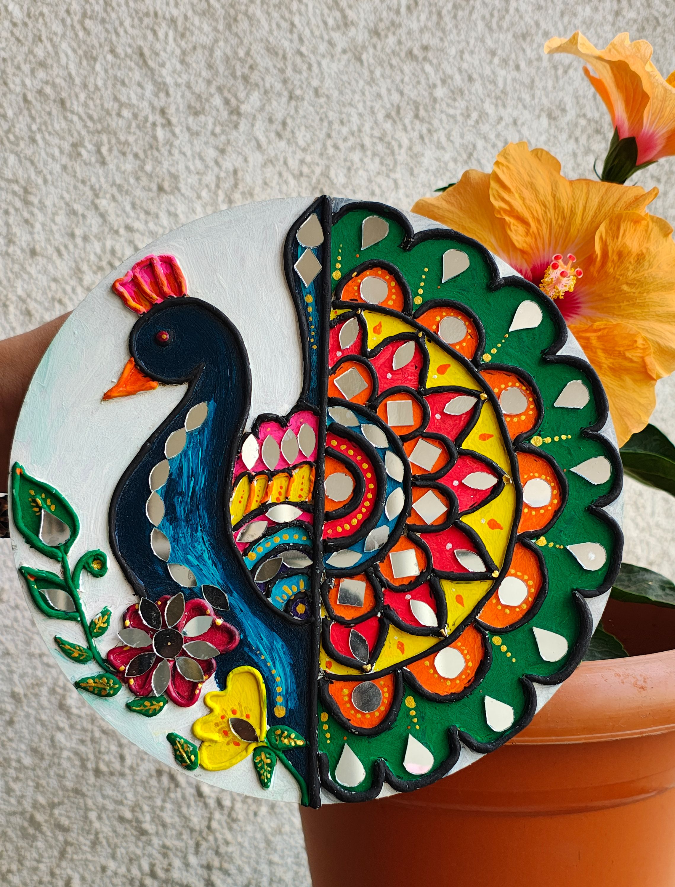 Happy Artsvilla Peacock Lippan Art