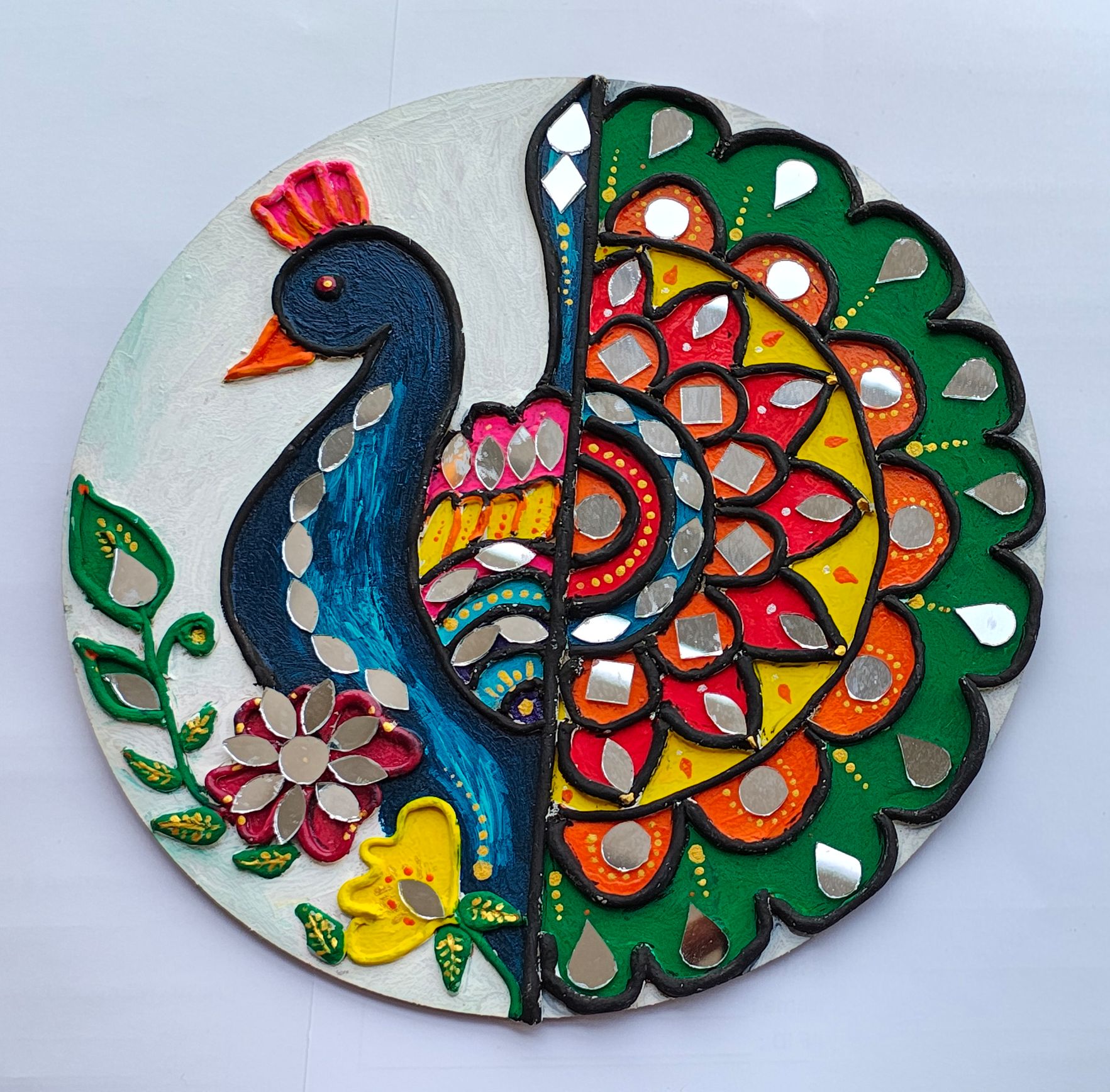 happy-artsvilla-peacock-lippan-art-2-2_1736678681.jpg