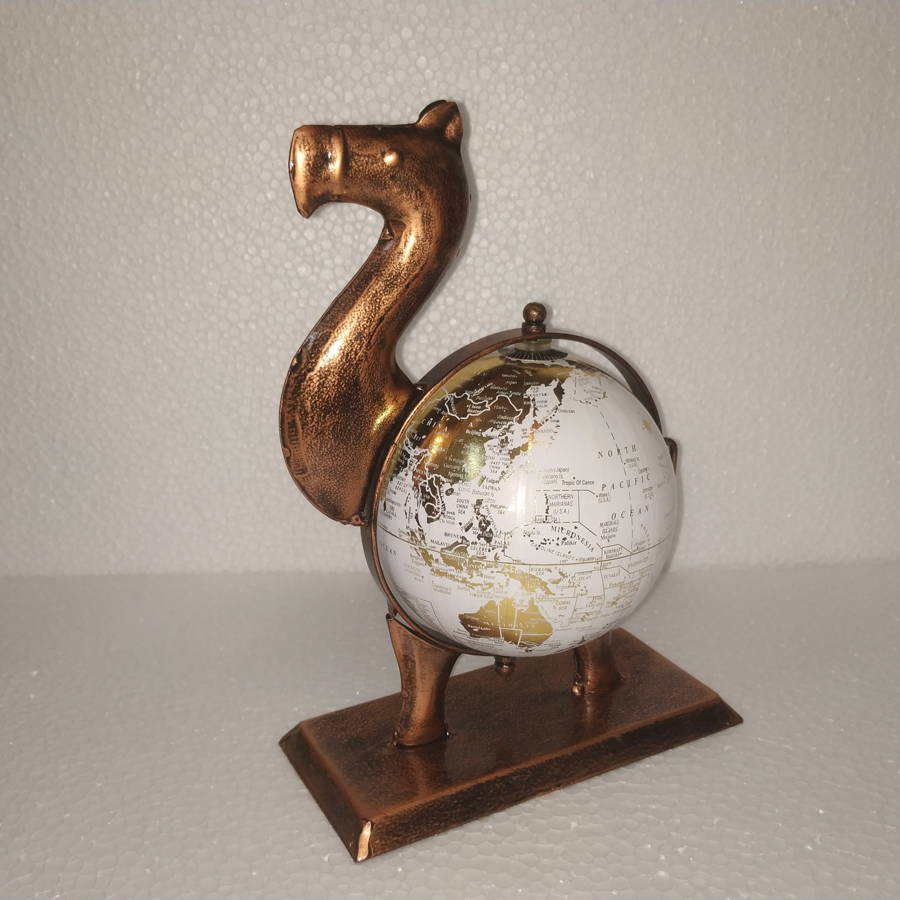 metal-globe-in-an-animal-for-table-decor-home-decor-2-0_1717743374.jpg
