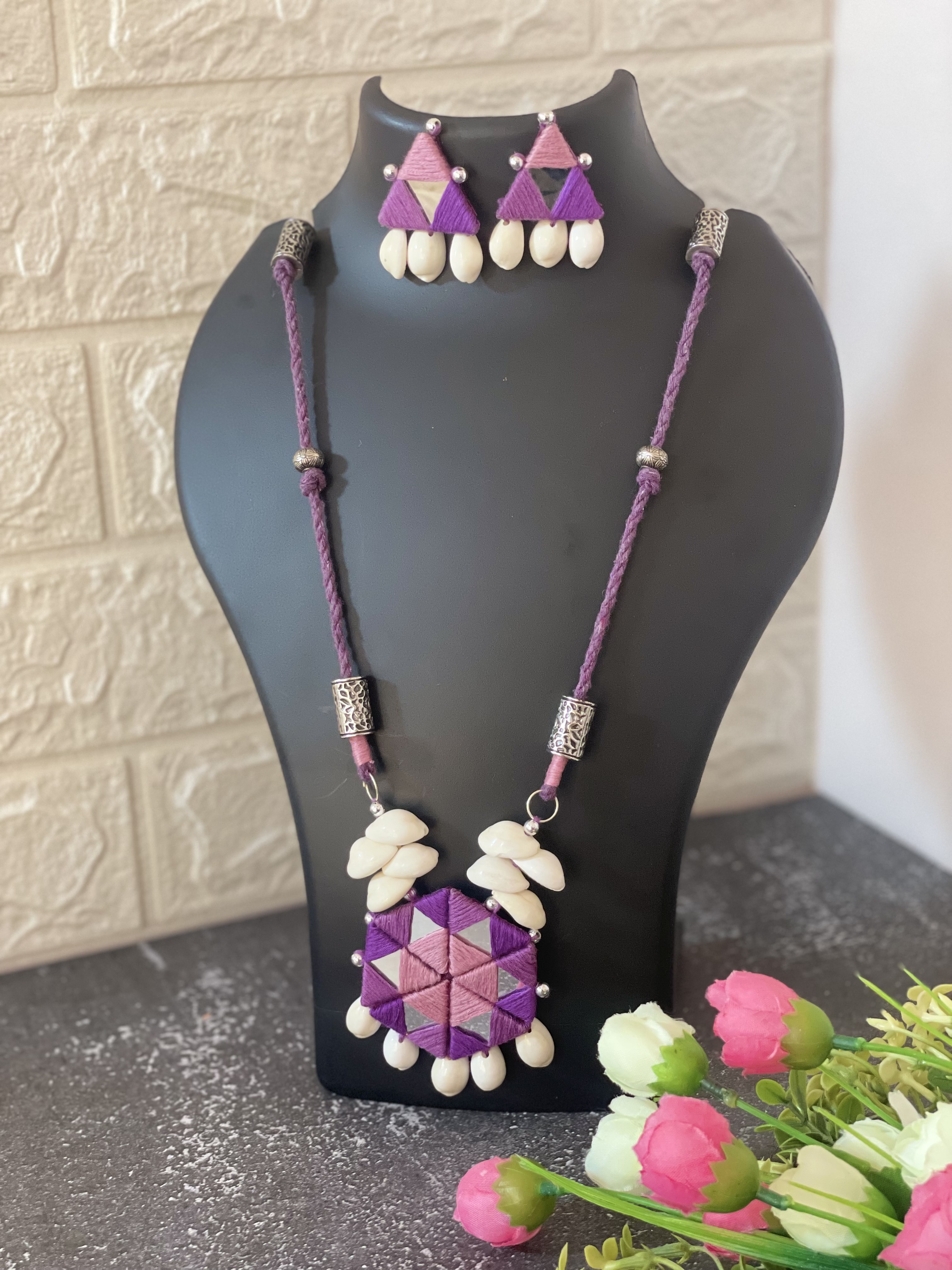 Purple Mirror Embroidery Necklace Set