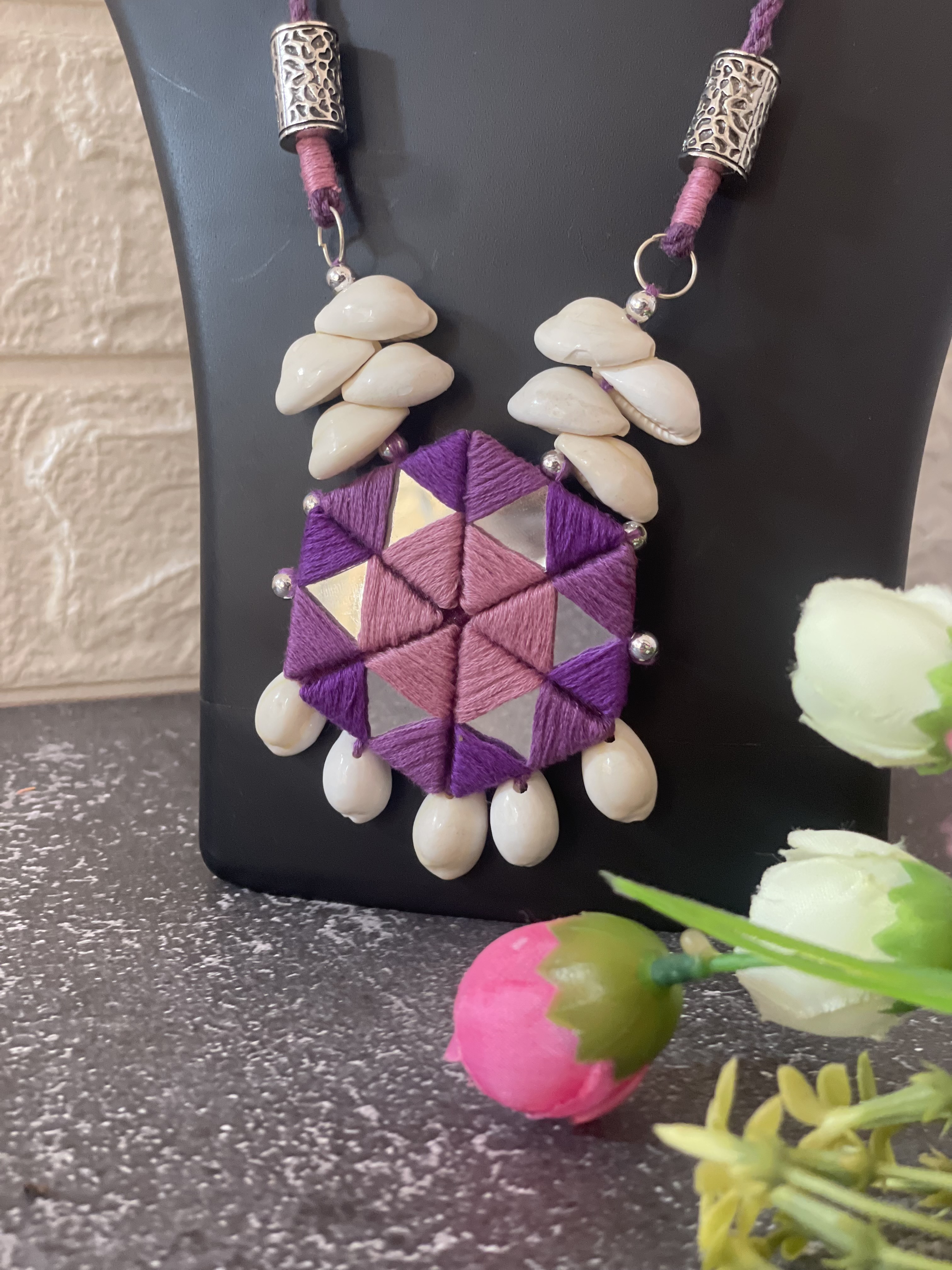 purple-mirror-embroidery-necklace-set-2-0_1726680541.jpg