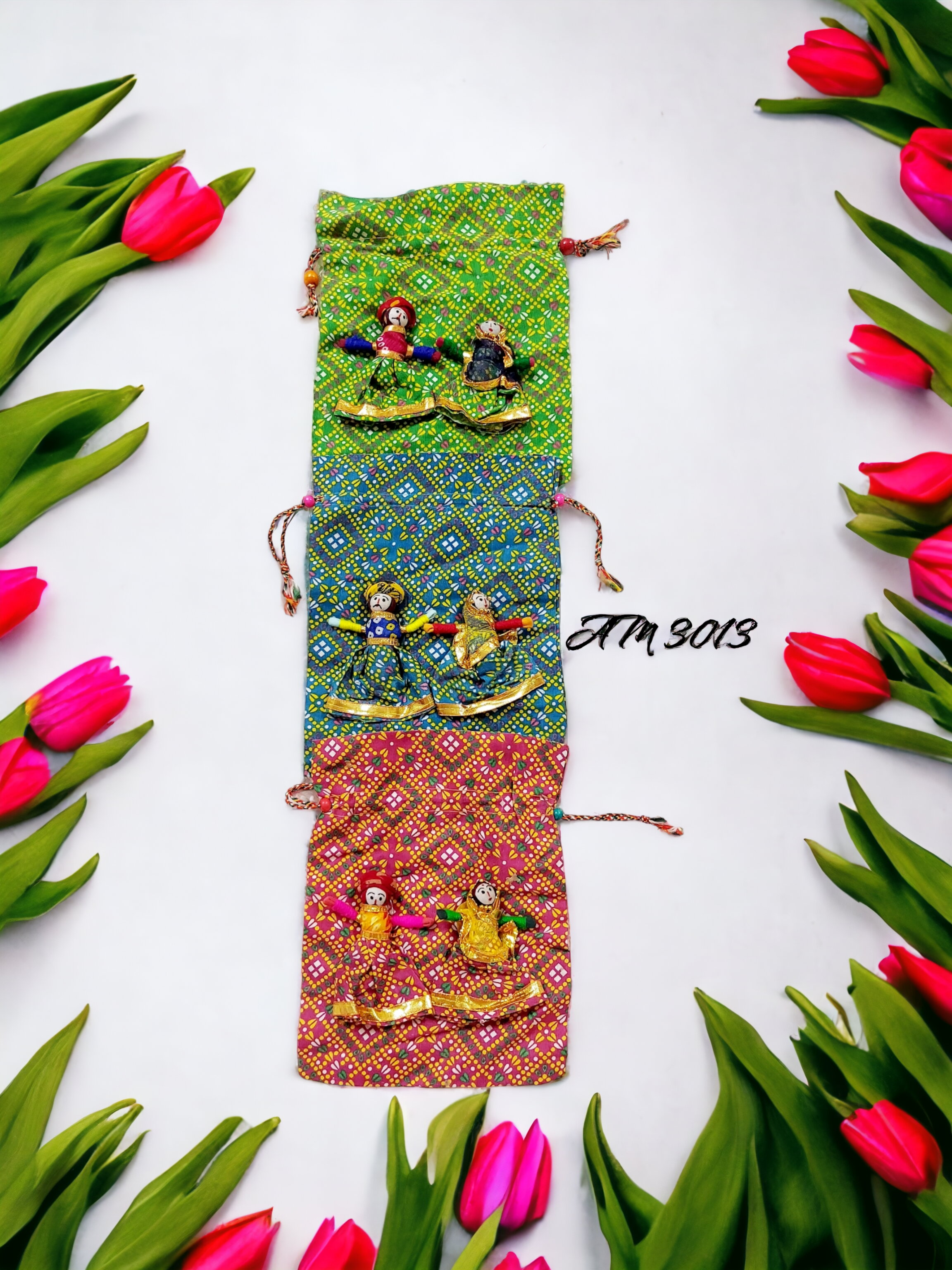 rajasthani-kathputli-potlies-handmade-set-of-10-pices-3-2_1711896524.png