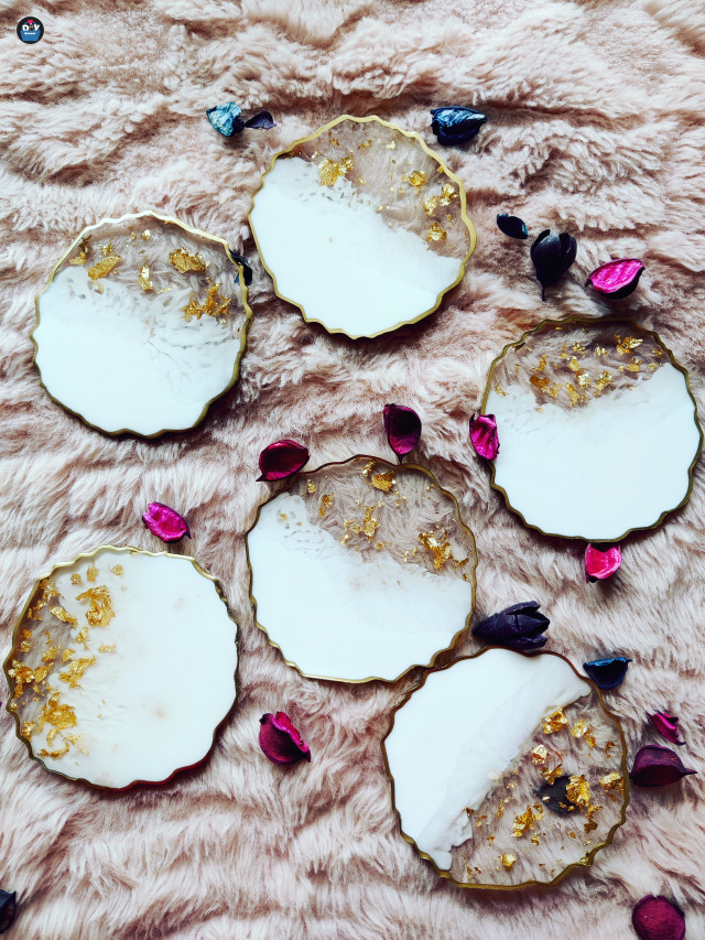 resin-coasters-set-of-6-coasters-1761-2338-3_diybaazar61fa556d92ff2.jpg