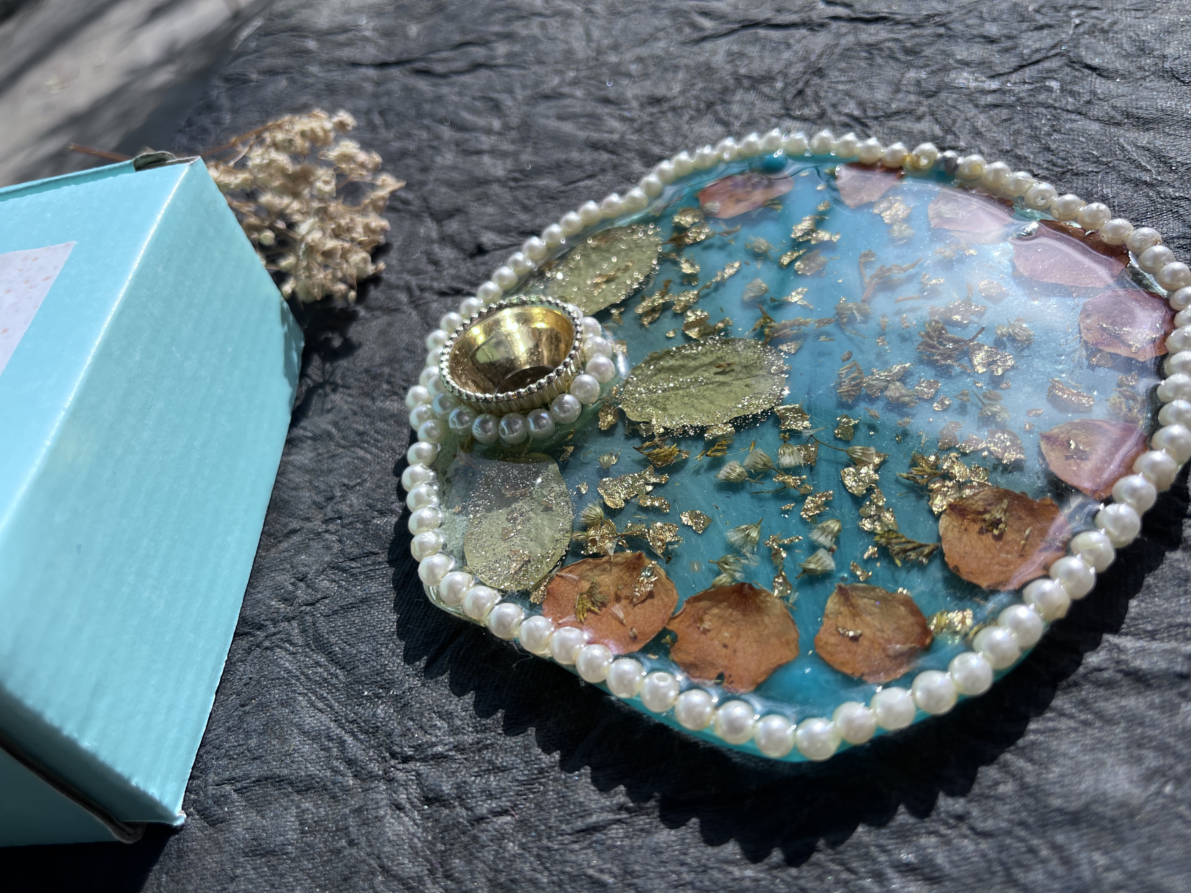 sea-green-resin-puja-thali-fresh-flower-preserved-5-inch-3-2_1756740506.jpg
