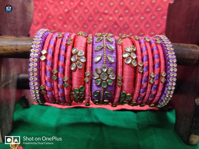 silk-bangles-and-earrings-1578-1962-2_diybaazar61b3951f658dc.jpg