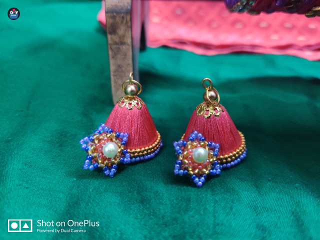 silk-bangles-and-earrings-1578-1962-3_diybaazar61b39520337ca.jpg