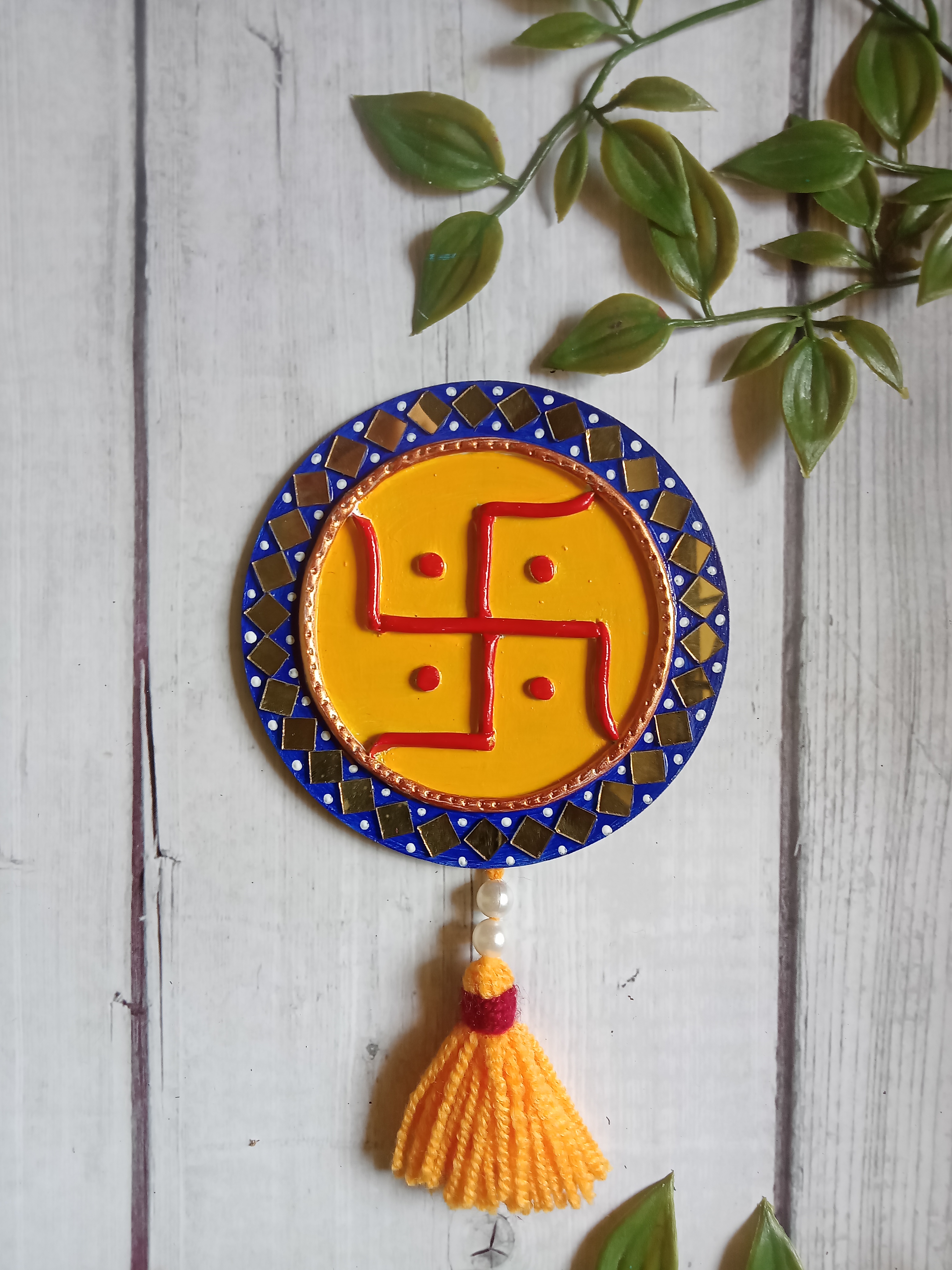 swastik-wall-hanging-2-2_1726831585.jpg