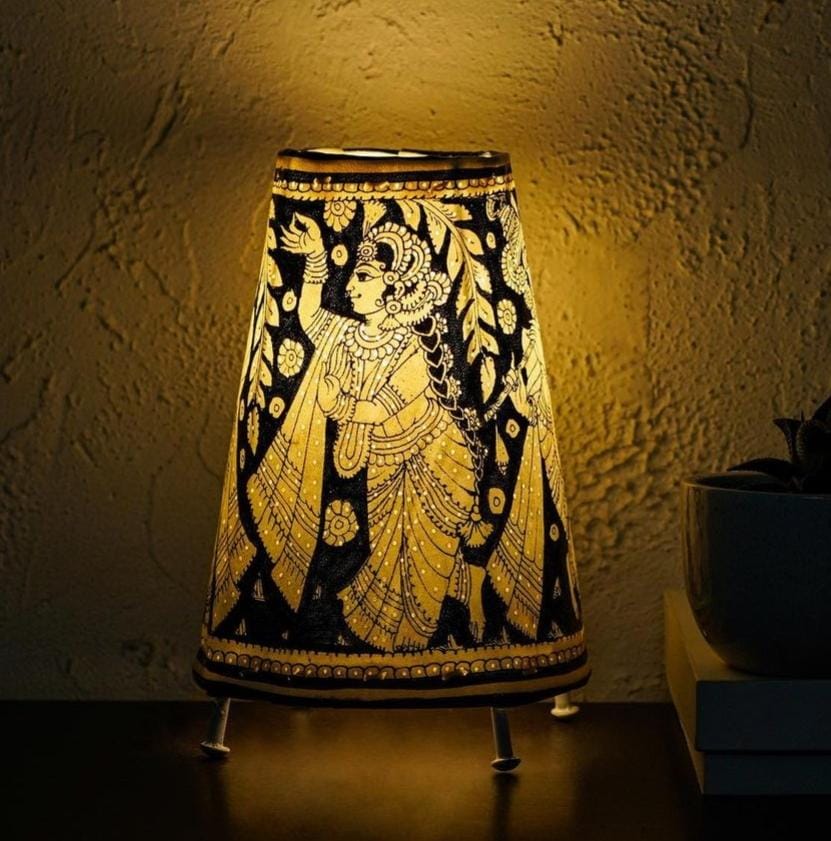 tholu-bommalata-lamp-2-0_1714493211.jpg